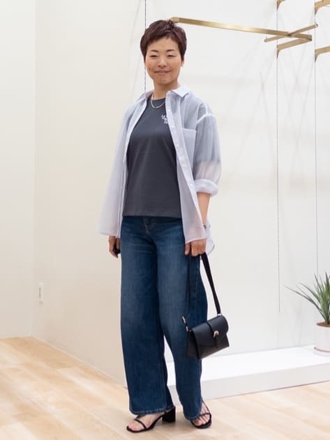 シュウコさんの「grove｜【Lee&times;grove別注】WIDE DENIM PANTS」を使ったコーディネート