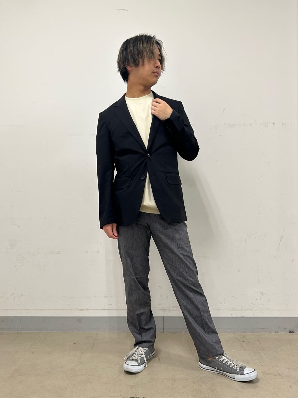 Hiroさんの「TAKEO KIKUCHI｜【抗菌防臭／5サイズ展開】ハイゲージポンチ Tシャツ」を使ったコーディネート
