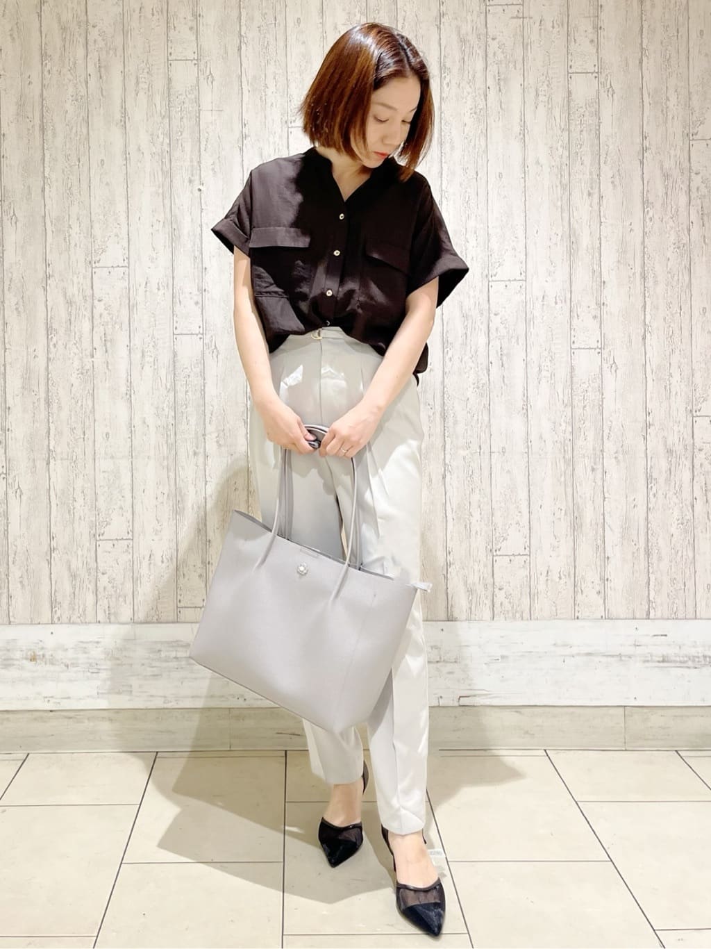 kcさんの「index｜ストレッチテーパードパンツ【洗濯機洗い可／吸水速乾／防シワ】」を使ったコーディネート