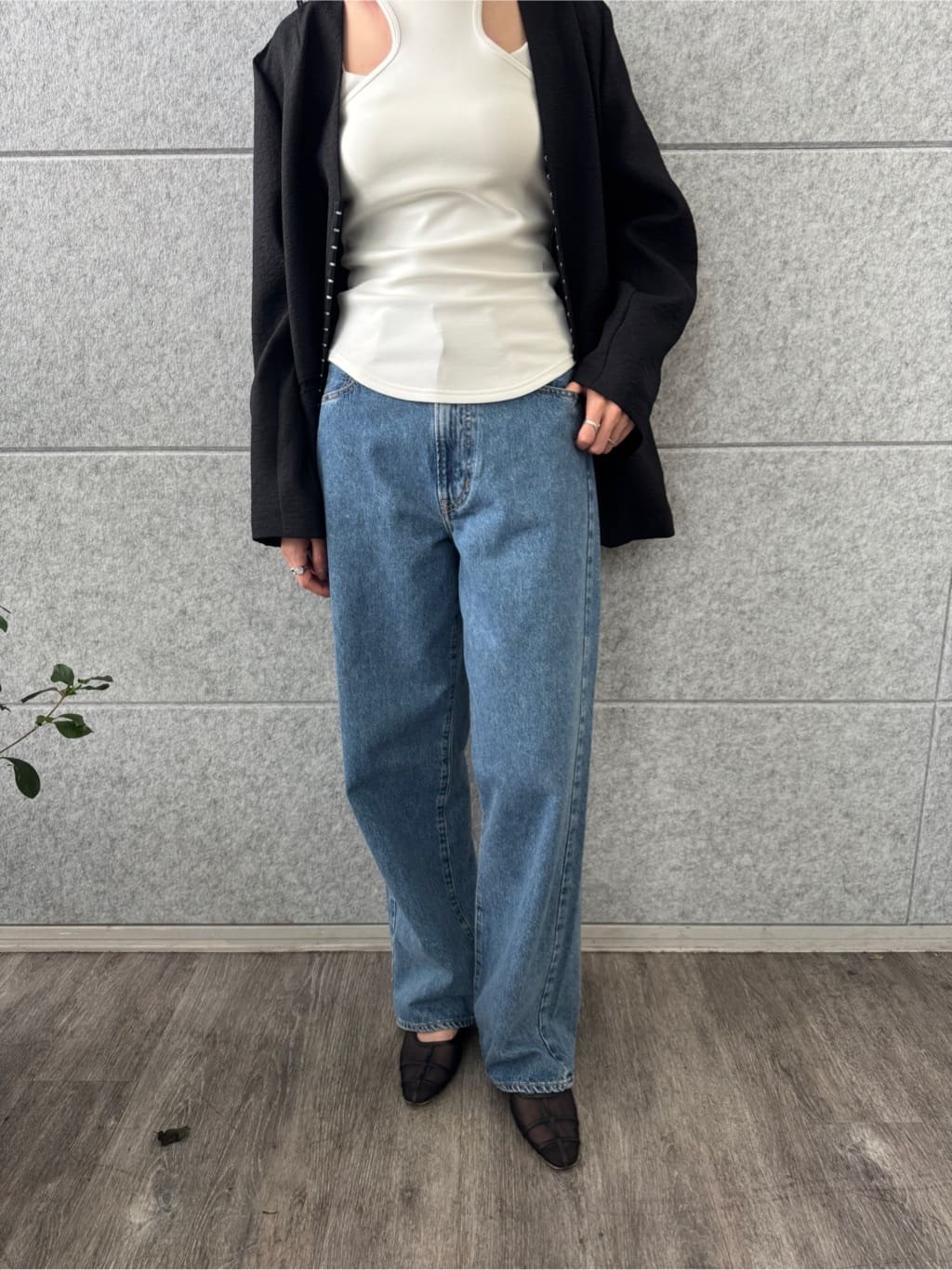 uchi__yamaさんの「CODE A｜【Cup-in】design cut tank」を使ったコーディネート