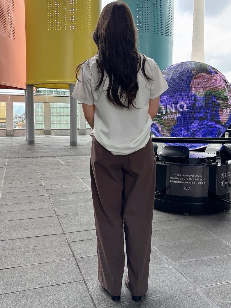 R.Kさんの「UNTITLED｜◆【セットアップ可能／オンオフ】ラミー混 タックワイドパンツ」を使ったコーディネート