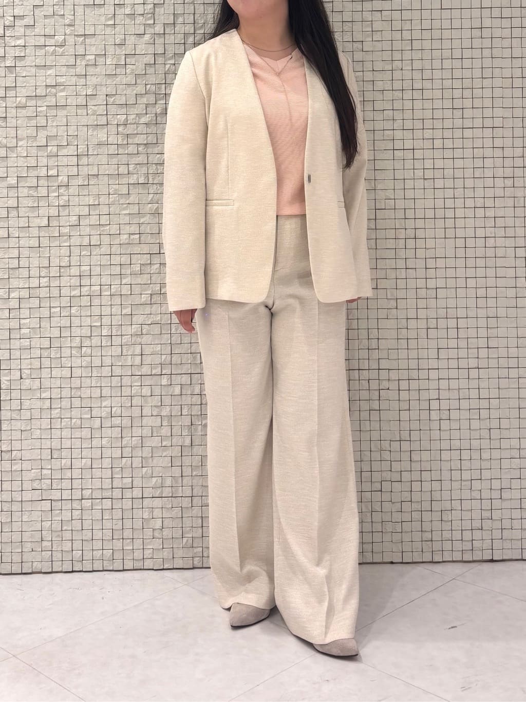 MEGUMIさんの「INDIVI｜」を使ったコーディネート