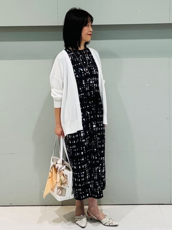 makiさんの「UNTITLED｜フープトップネックレス」を使ったコーディネート