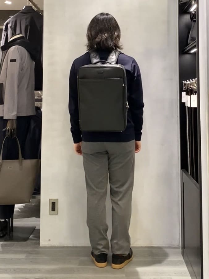 nishiさんの「TAKEO KIKUCHI｜【3WAY/PC対応】コーデュラ(R)コーティング バッグ」を使ったコーディネート