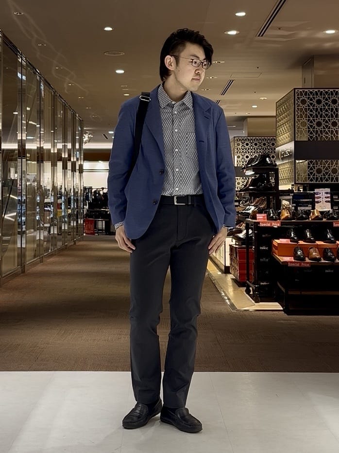 ジュンさんの「TAKEO KIKUCHI｜【全7サイズ&times;8色展開！】トップマルチヘリンボン パンツ」を使ったコーディネート
