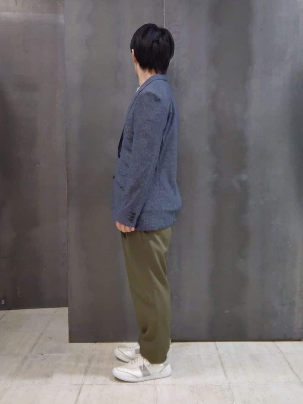 shiominさんの「TAKEO KIKUCHI｜【抗菌防臭／5サイズ展開】ハイゲージポンチ Tシャツ」を使ったコーディネート