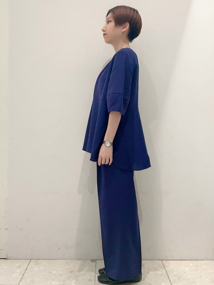 Marinさんの「OPAQUE.CLIP｜◆《6色展開》ストレッチペプラムブラウス／セットアップ対応【洗濯機洗い可／防シワ】」を使ったコーディネート