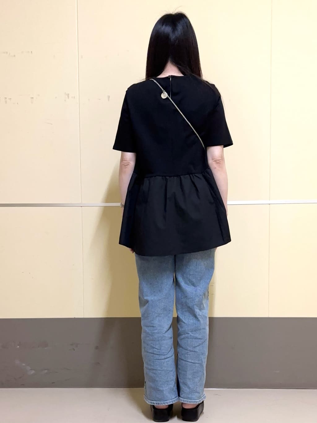 あきさんの「OPAQUE.CLIP｜◆ペプラムドッキングカットソー【洗濯機洗い可】」を使ったコーディネート