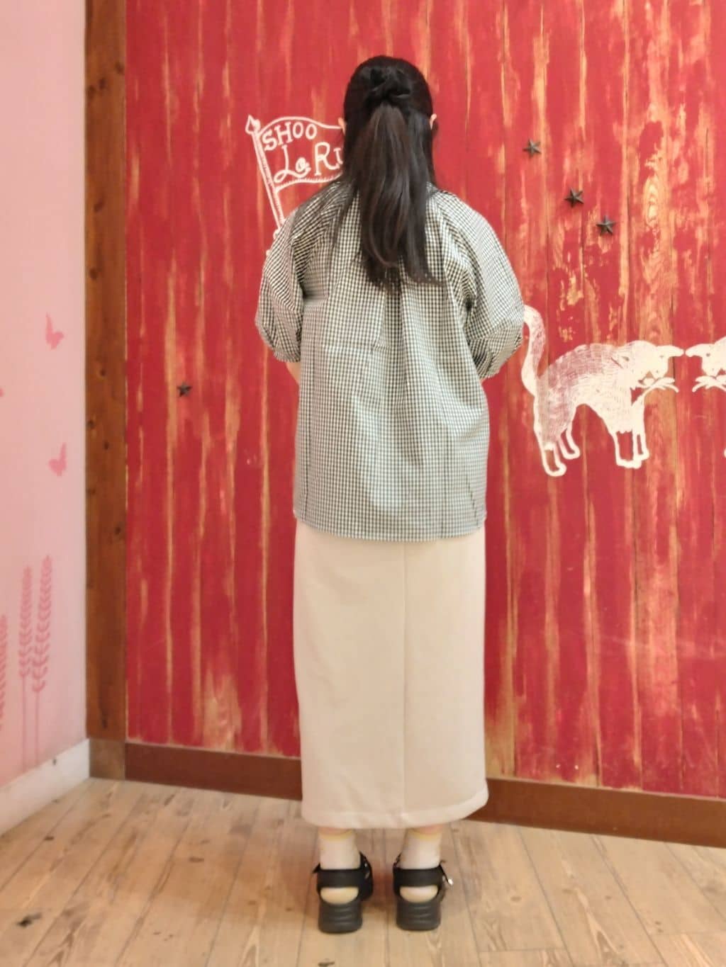 おっしーさんの「SHOO･LA･RUE｜」を使ったコーディネート