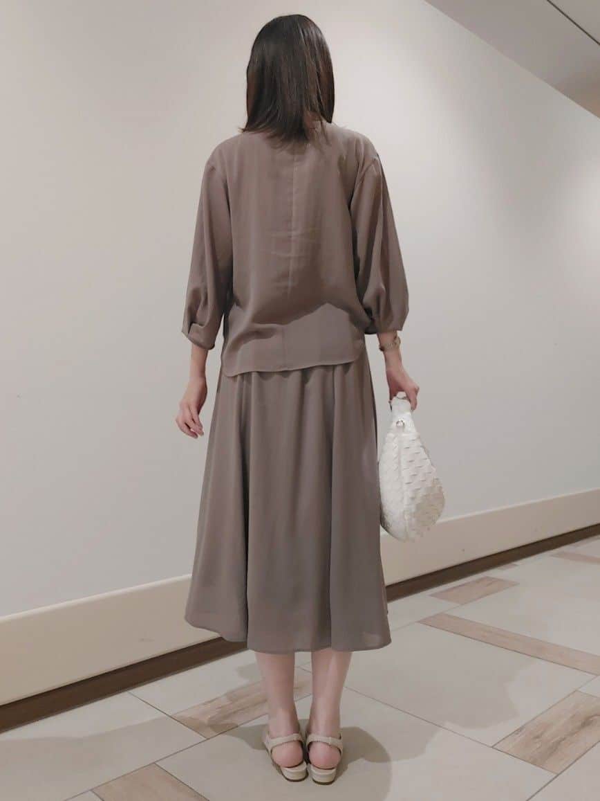 saiさんの「Reflect｜◆【マシンウォッシュ可／セットアップ可】スリーブディティールブラウス」を使ったコーディネート
