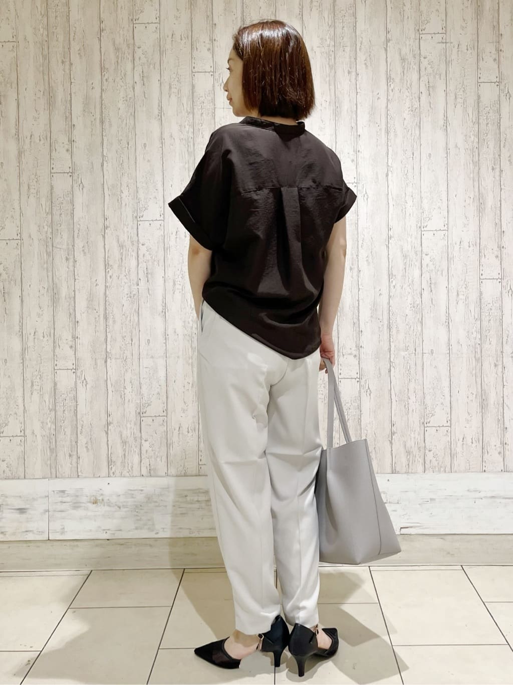 kcさんの「index｜ストレッチテーパードパンツ【洗濯機洗い可／吸水速乾／防シワ】」を使ったコーディネート