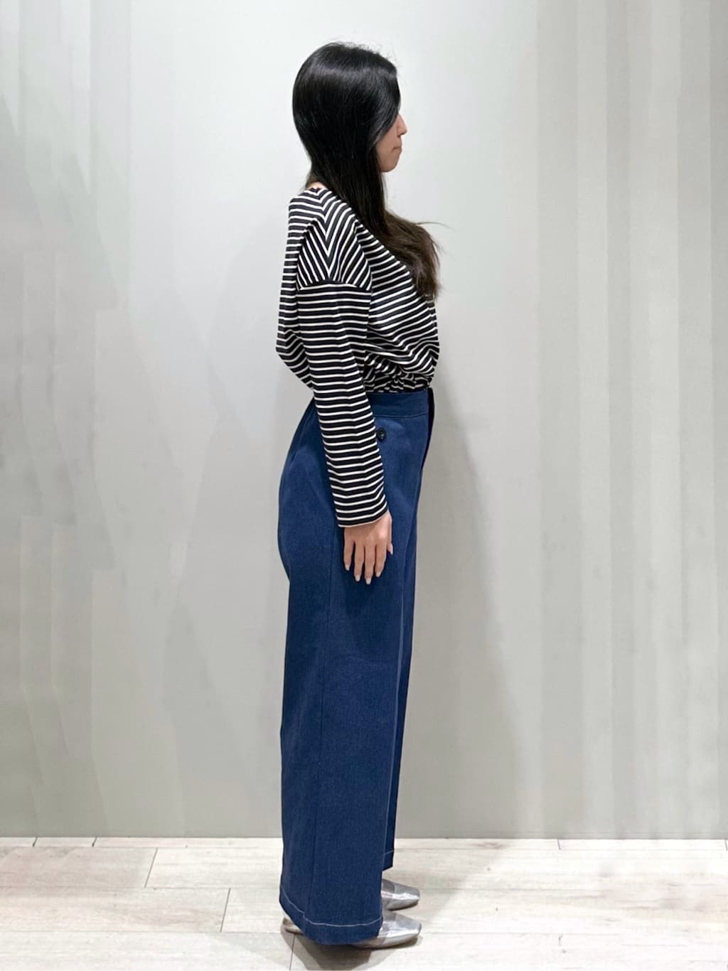 Iguさんの「THE SHOP TK｜◆ドロップショルダープルオーバー【洗える】」を使ったコーディネート