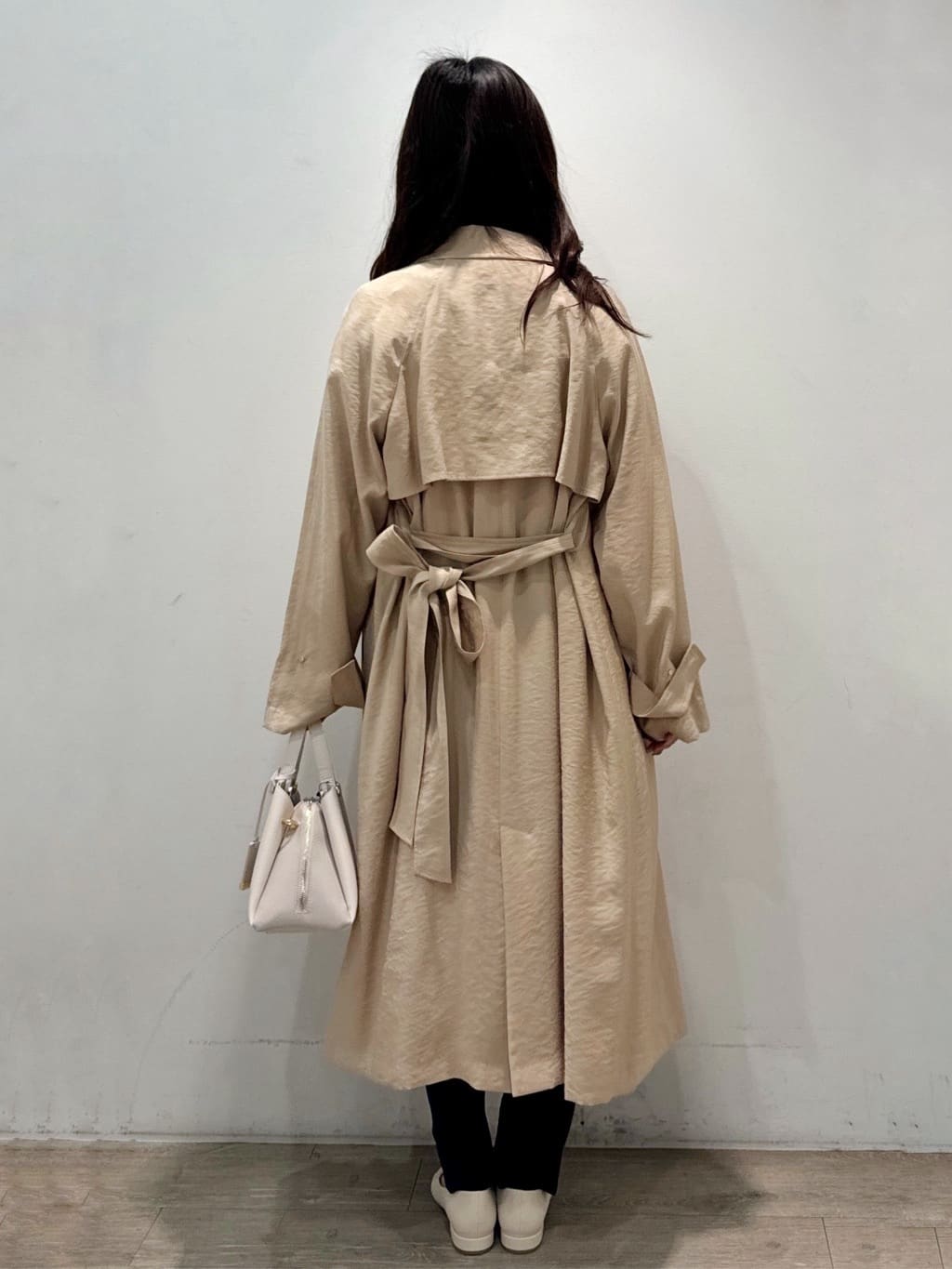 yuicciさんの「OPAQUE.CLIP｜《通勤・セレモニー／セットアップ対応》テーパードパンツ／ダブルクロス【洗濯機洗い可】」を使ったコーディネート