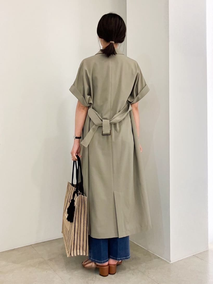 kanakoさんの「grove｜◆センタープレス入りソフトフレアーデニムパンツ」を使ったコーディネート