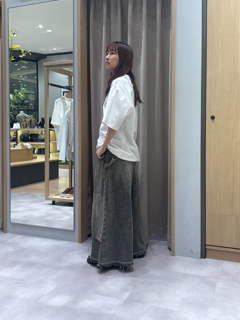 よぴさんの「TAKEO KIKUCHI｜【抗菌防臭／5サイズ展開】ハイゲージポンチ Tシャツ」を使ったコーディネート