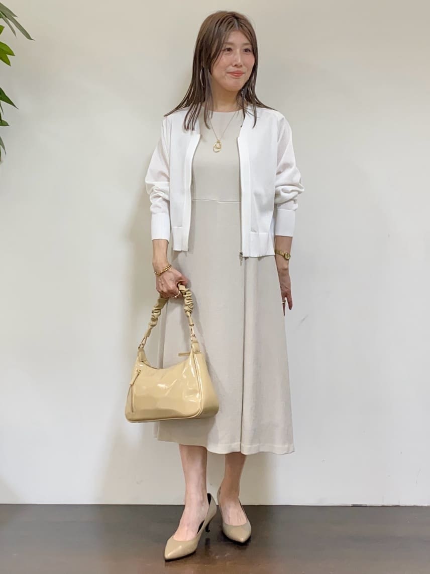 tomoさんの「UNTITLED｜◆ビッグトップネックレス」を使ったコーディネート