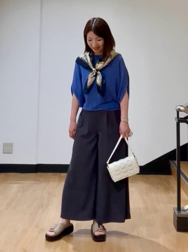 MIKIKOさんの「UNTITLED｜◆【体型カバー/清涼感】ドルマンスリーブ プルオーバーニット」を使ったコーディネート