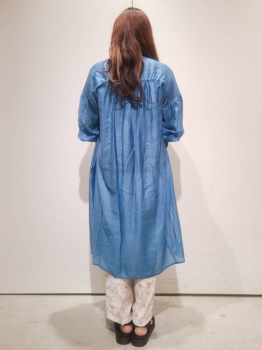 hmさんの「OPAQUE.CLIP｜◆シアーシャツワンピース【洗濯機洗い可】」を使ったコーディネート
