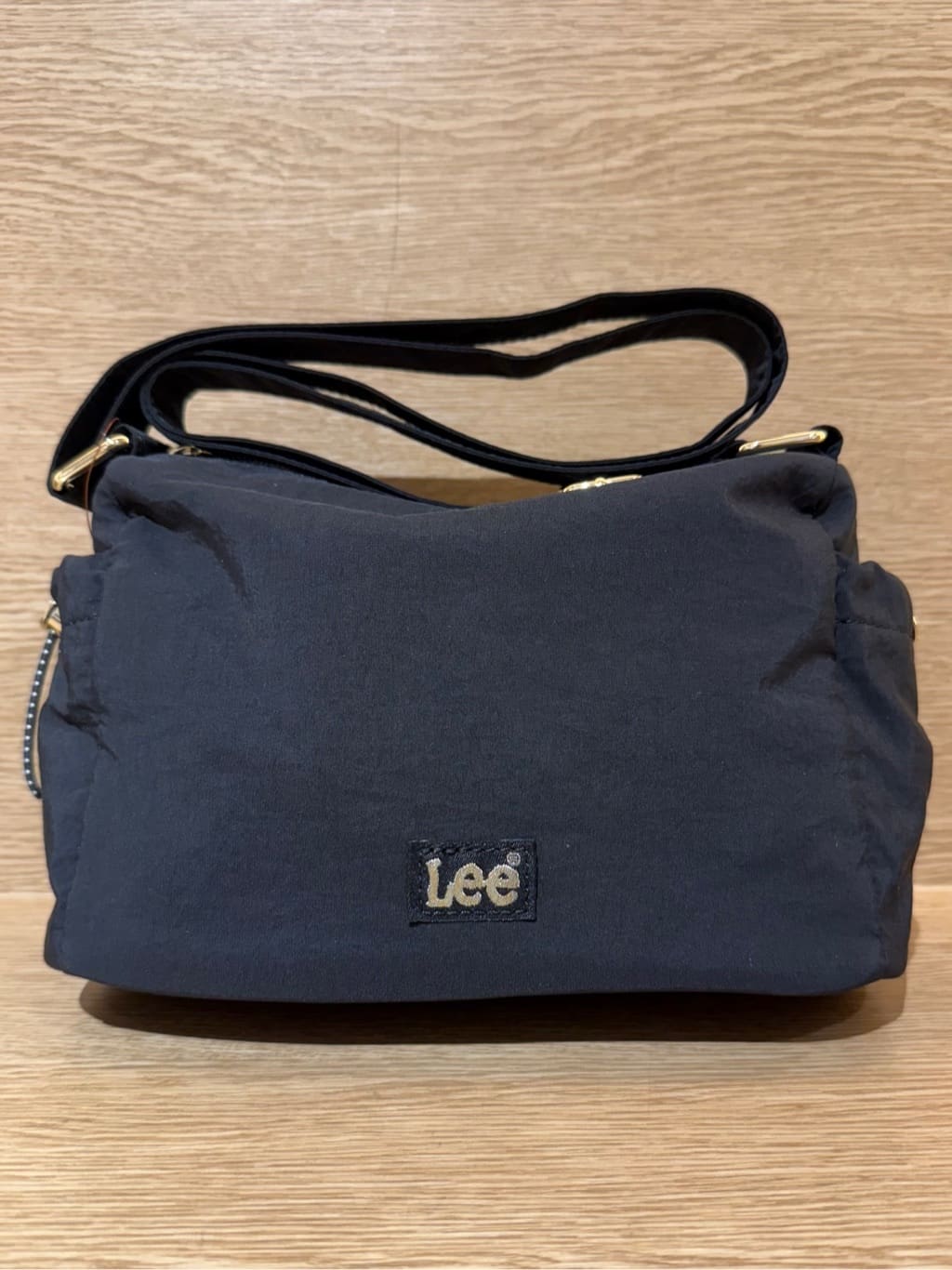 みーさんの「grove｜【Lee別注】撥水サイドドロストショルダー」を使ったコーディネート