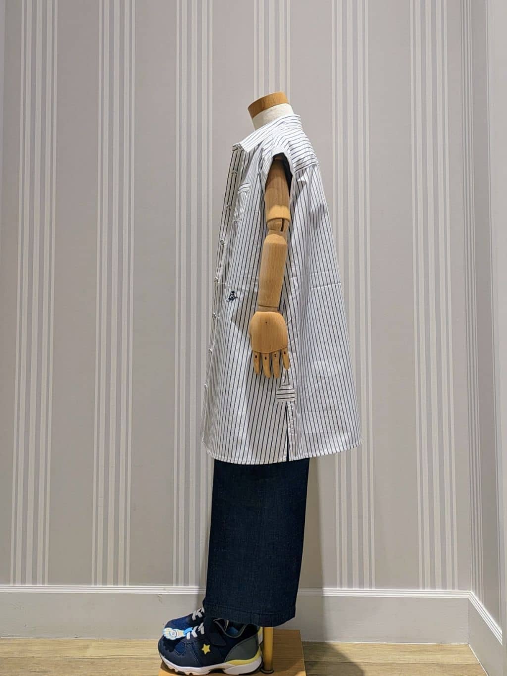 Yoshidaさんの「Dessin｜」を使ったコーディネート