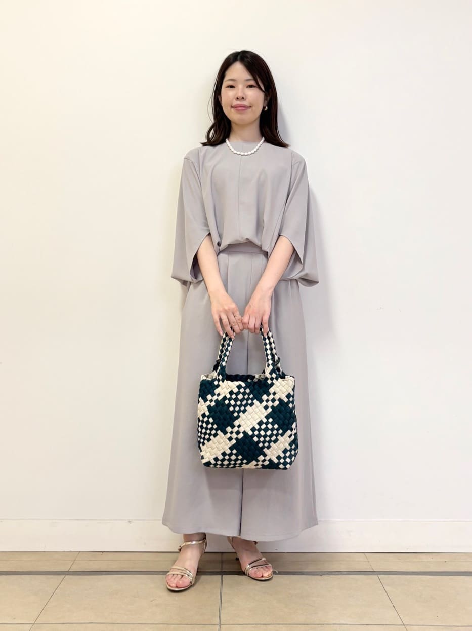 asamiさんの「UNTITLED｜◆シャイニーナローサンダル」を使ったコーディネート