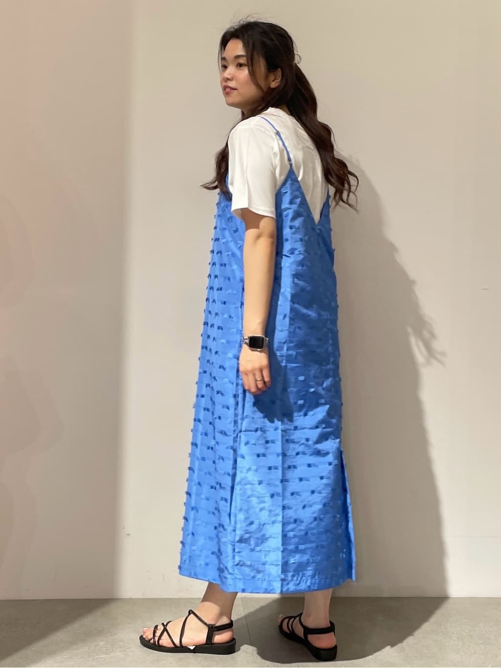 kanahoさんの「OPAQUE.CLIP｜◆アソートロゴTシャツ【洗濯機洗い可】」を使ったコーディネート