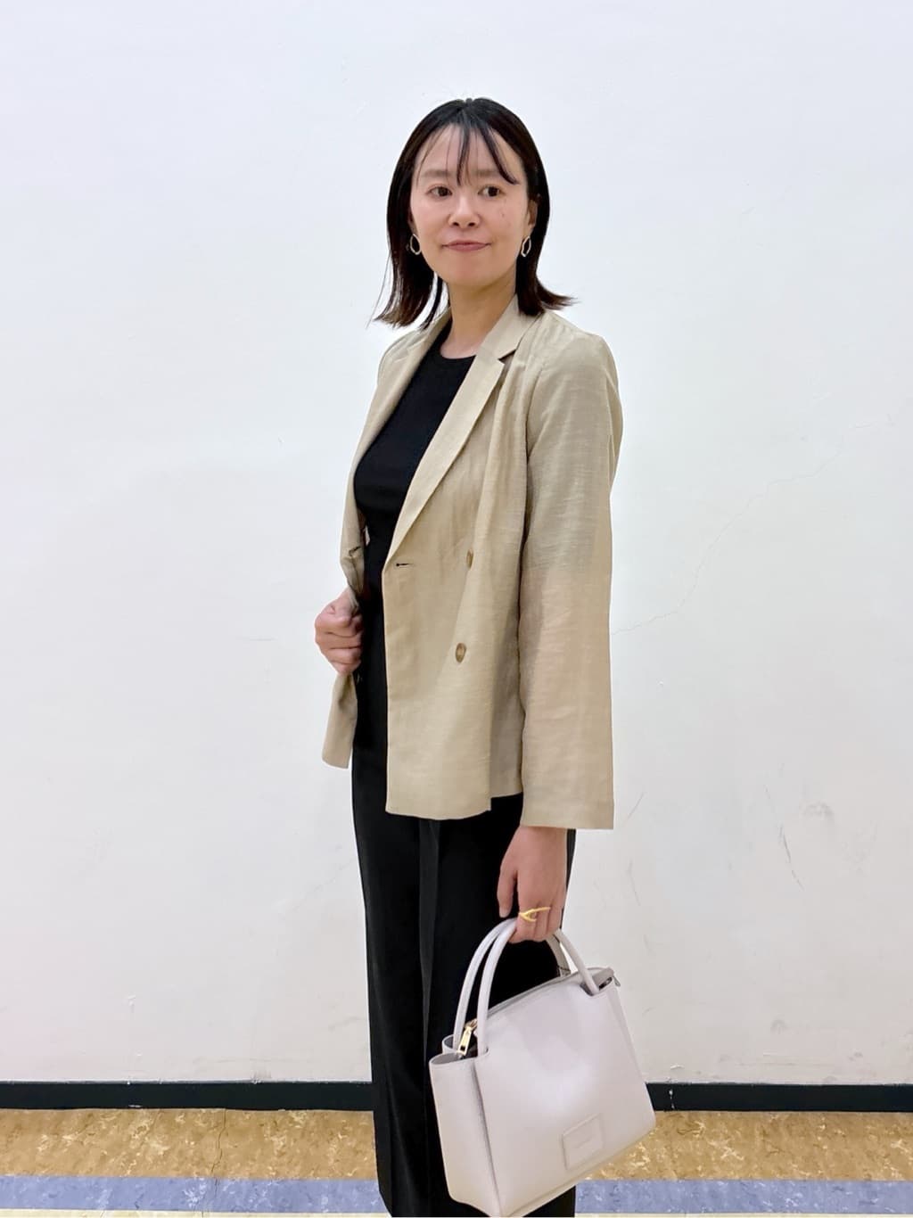 akariさんの「index｜麻調シアーダブルブレストテーラードジャケット【洗濯機洗い可】」を使ったコーディネート