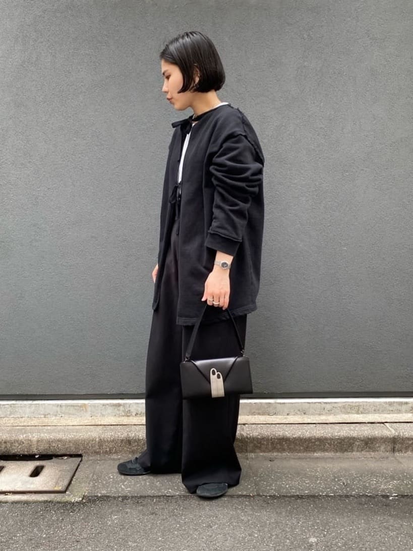 Uさんの「HIROKO HAYASHI｜LEO NECESSARIO（レオ ネチェサリオ）ショルダー付き長財布」を使ったコーディネート