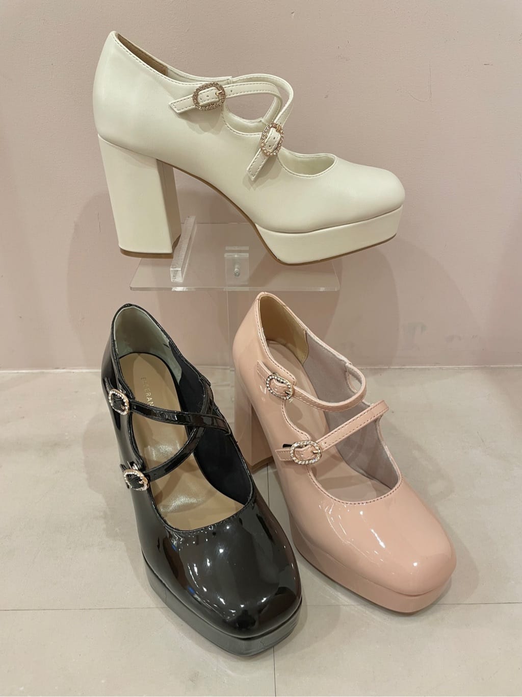azusaさんの「ESPERANZA｜クロスダブルバックル厚底パンプス 結婚式二次会 パーティー 25SS」を使ったコーディネート