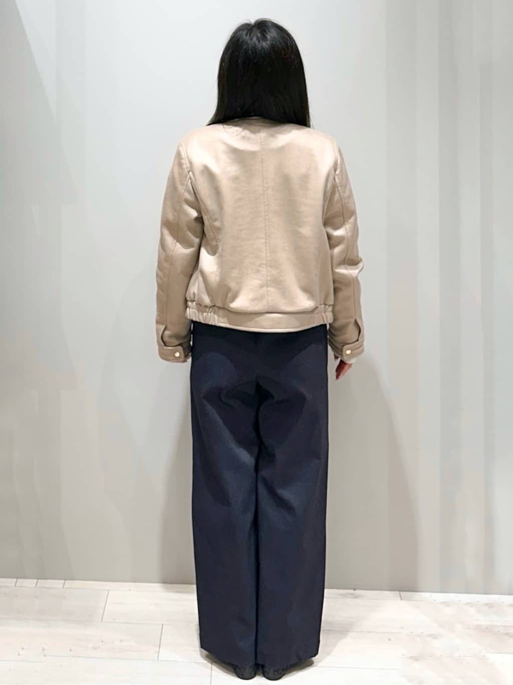 Iguさんの「THE SHOP TK｜◆ノーカラーブルゾン」を使ったコーディネート