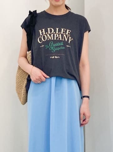 kanakoさんの「grove｜【Lee&times;grove別注】PRINT　SLEEVELESS T-SHIRTS」を使ったコーディネート