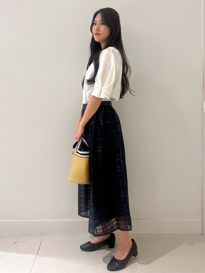 kahoさんの「index｜《8色展開／XS-LLサイズ》タックパフスリーブブラウス【洗濯機洗い可／吸水速乾／防シワ／抗ピル】」を使ったコーディネート