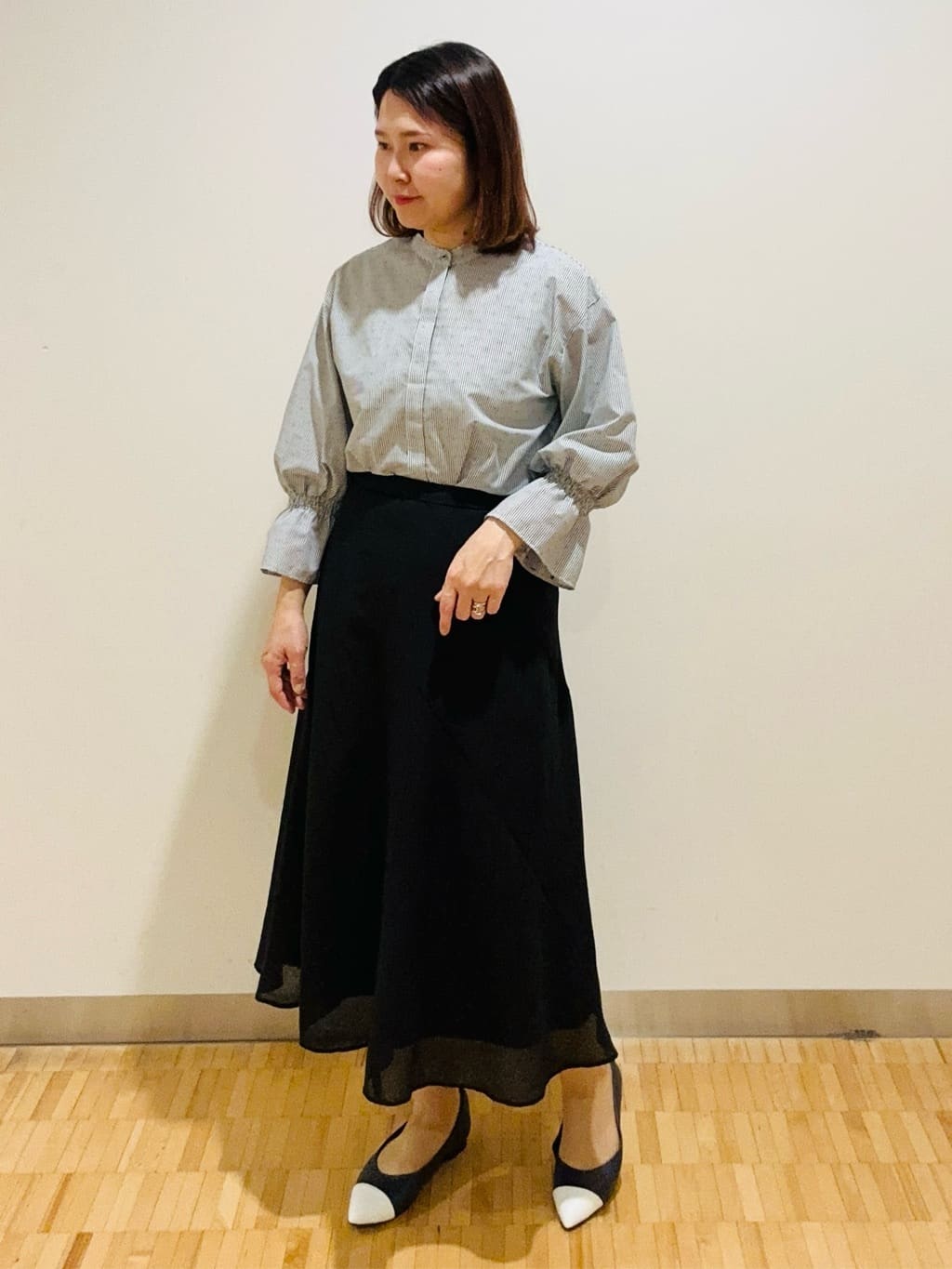 haseさんの「Reflect｜◆【洗える】キャンディースリーブブラウス」を使ったコーディネート