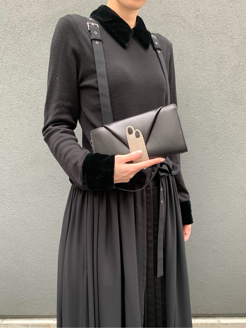 Kさんの「HIROKO HAYASHI｜LEO NECESSARIO（レオ ネチェサリオ）ショルダー付き長財布」を使ったコーディネート