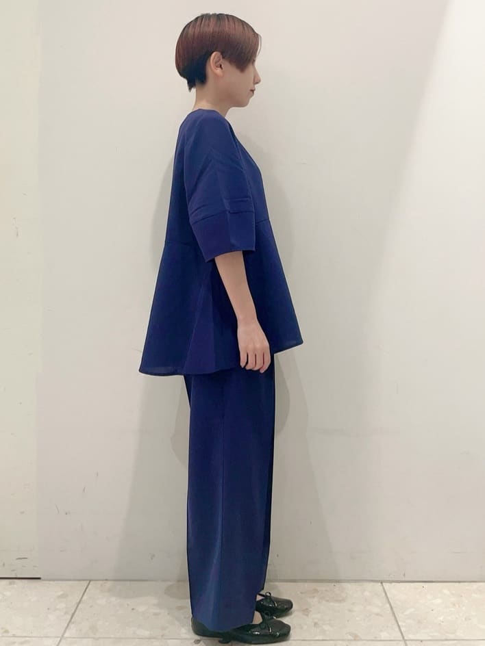 Marinさんの「OPAQUE.CLIP｜◆《6色展開》ストレッチペプラムブラウス／セットアップ対応【洗濯機洗い可／防シワ】」を使ったコーディネート