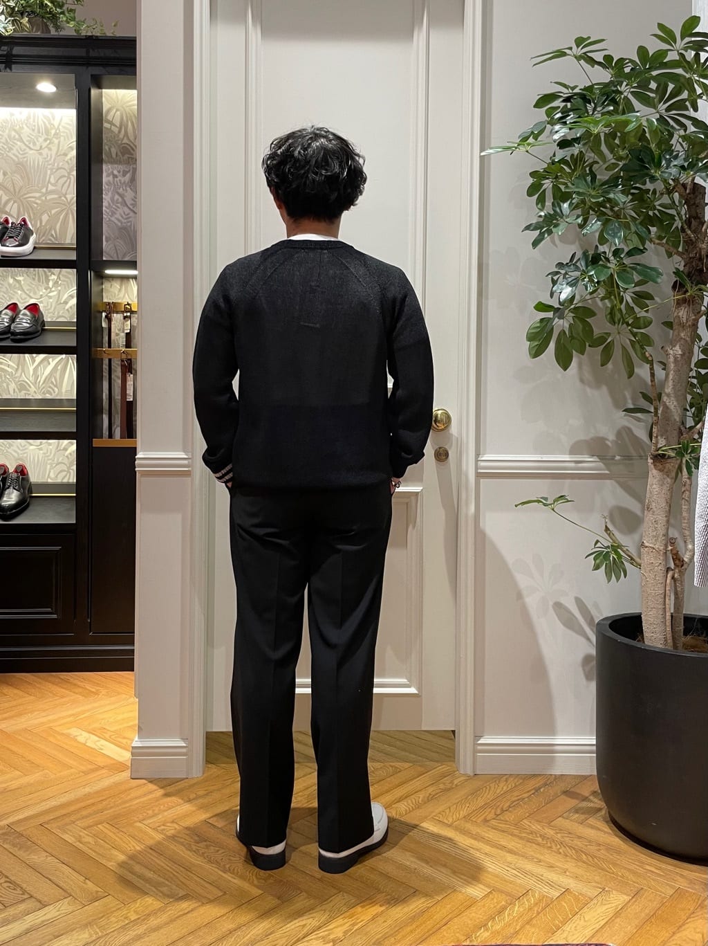 鶴田大士さんの「DRESSTERIOR｜【撥水加工/Safari5月号掲載】ローファー」を使ったコーディネート