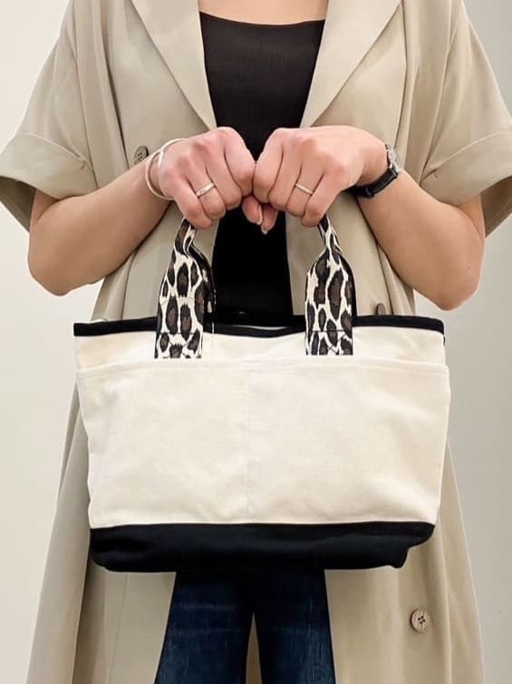 kanakoさんの「grove｜◆【雑誌掲載】シーズレスで使えるトレンチライク2WAYワンピース」を使ったコーディネート