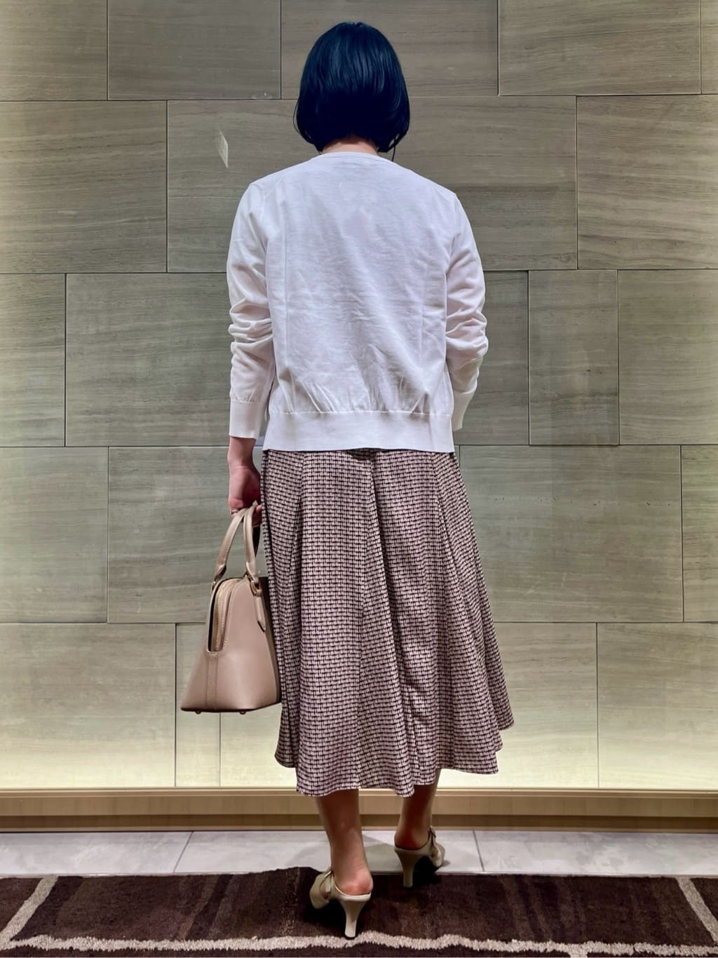 ちりんさんの「UNTITLED｜◆【11色展開/コットン100/アンサンブル可能】クルーカーディガン」を使ったコーディネート
