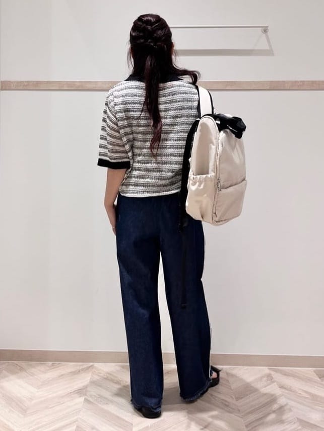 nanaさんの「SHOO･LA･RUE｜◆【高レビュー】スポーティで上品 大人のためのテープスポサン」を使ったコーディネート