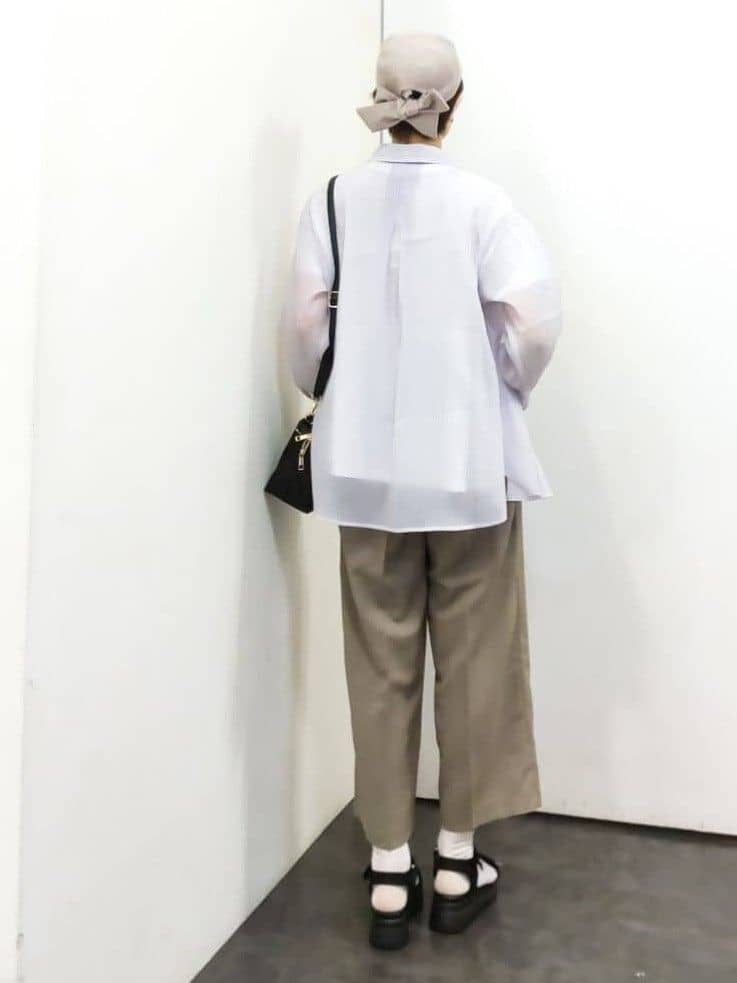 やまちゃんさんの「grove｜【Lee&times;grove別注】HALF SLEEVE FLARE T-SHIRTS」を使ったコーディネート