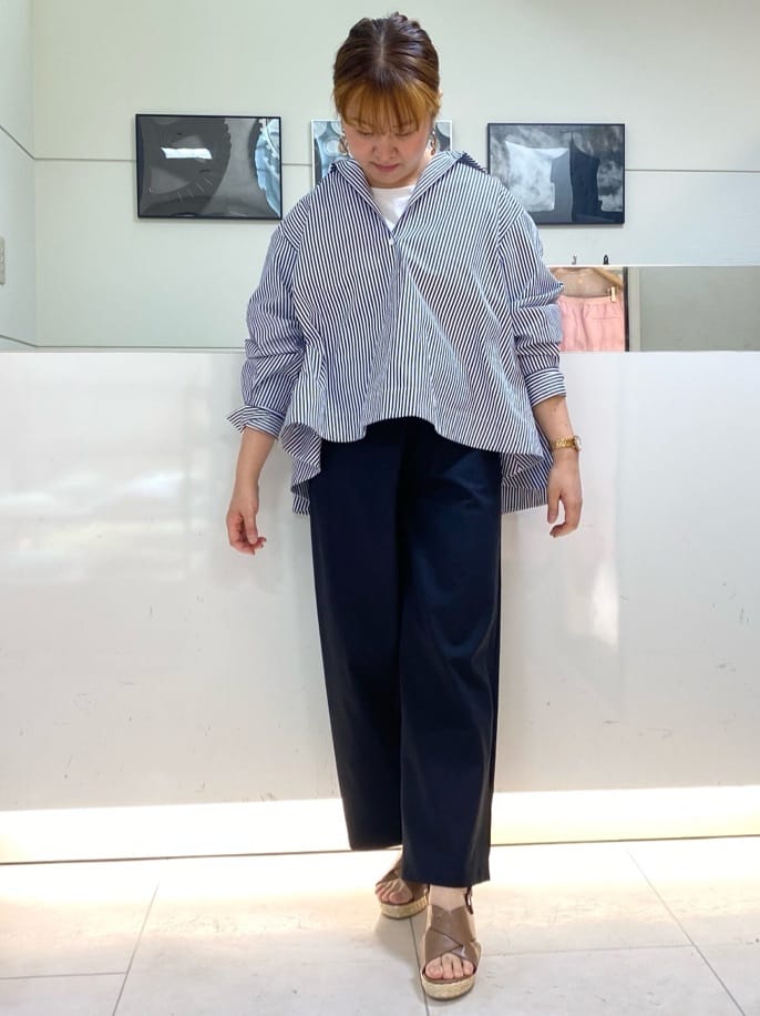 Ayaさんの「UNTITLED｜◆【体型カバー】タイプライター テントシャツ」を使ったコーディネート