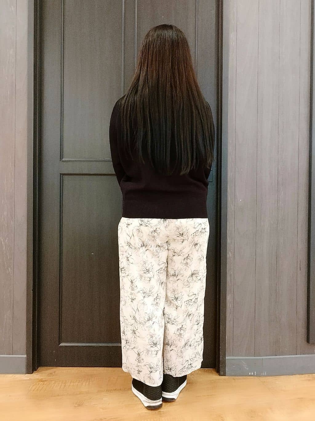 mさんの「SHOO･LA･RUE｜◆カジュアルにもきれいめにも ガーター編み 7分袖ドルマンニット」を使ったコーディネート