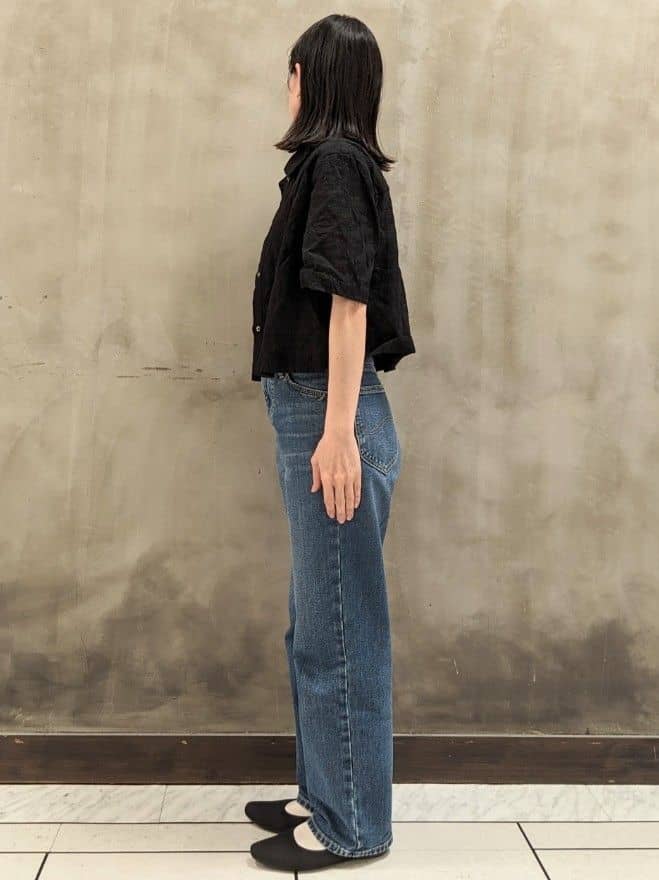 shioさんの「grove｜【Lee&times;grove別注】STRAIGHT DENIM PANTS」を使ったコーディネート
