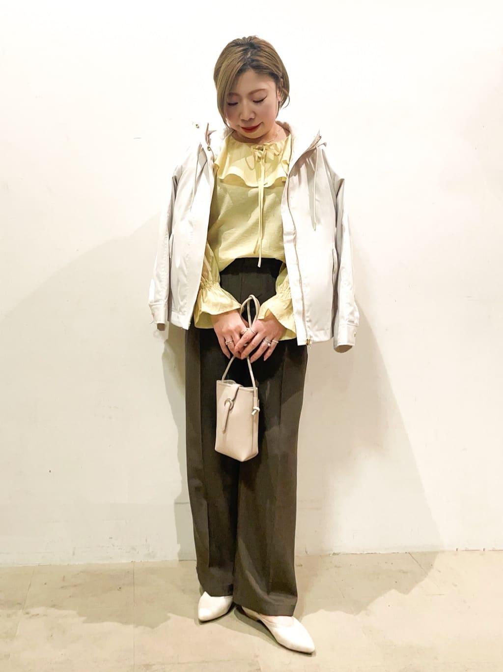 Ricoさんの「SHOO･LA･RUE｜◆ストレッチアーモンドトゥパンプス」を使ったコーディネート