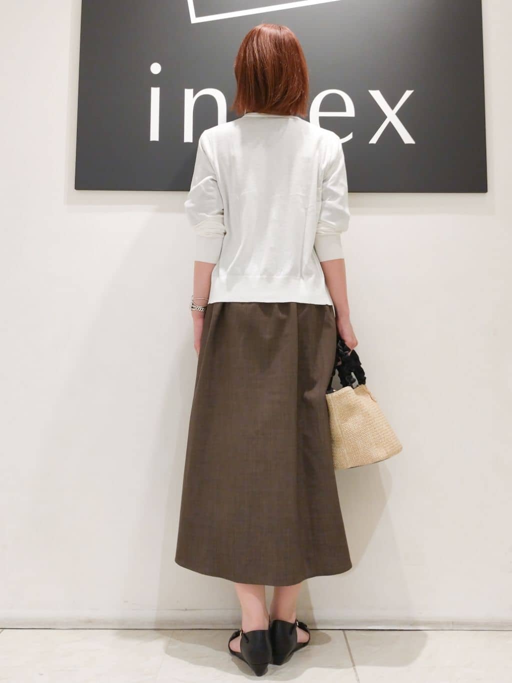 n.さんの「index｜◆【2WAY】雑材フリル持ち手バッグ」を使ったコーディネート