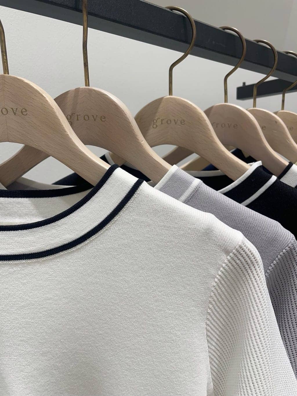 ＷＡさんの「grove｜◆【ひんやり多機能】やわらかドライタッチワイドスリーブプルオーバー」を使ったコーディネート