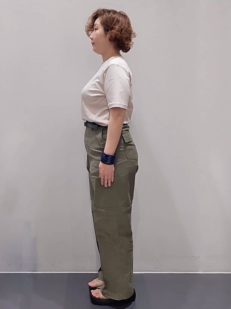 ゆきをさんの「OPAQUE.CLIP｜◆《5色展開／SS-LLサイズ》ベーシックTシャツ【UV／接触冷感／洗濯機洗い可】」を使ったコーディネート