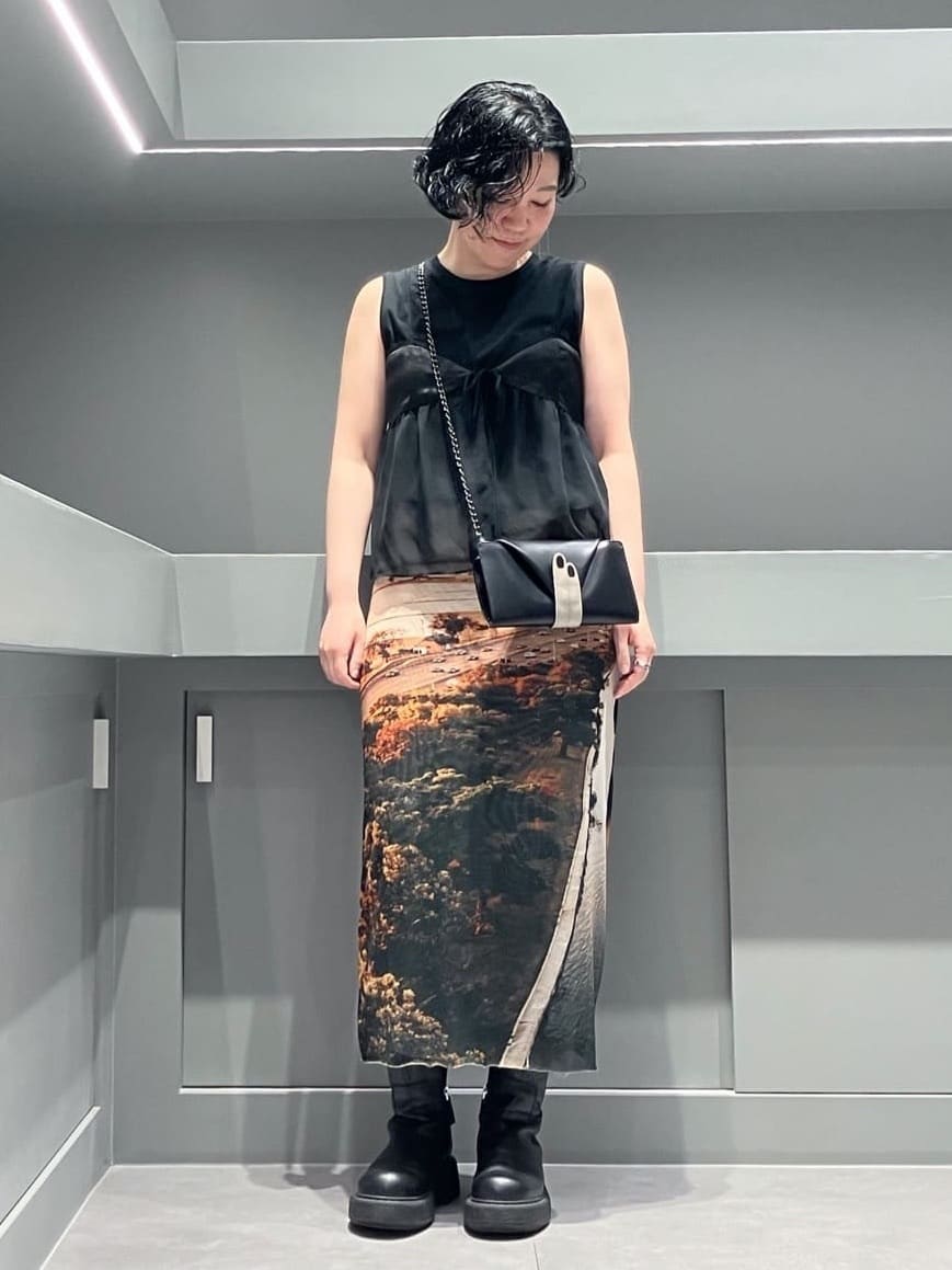 Cさんの「HIROKO HAYASHI｜LEO NECESSARIO（レオ ネチェサリオ）ショルダー付き長財布」を使ったコーディネート