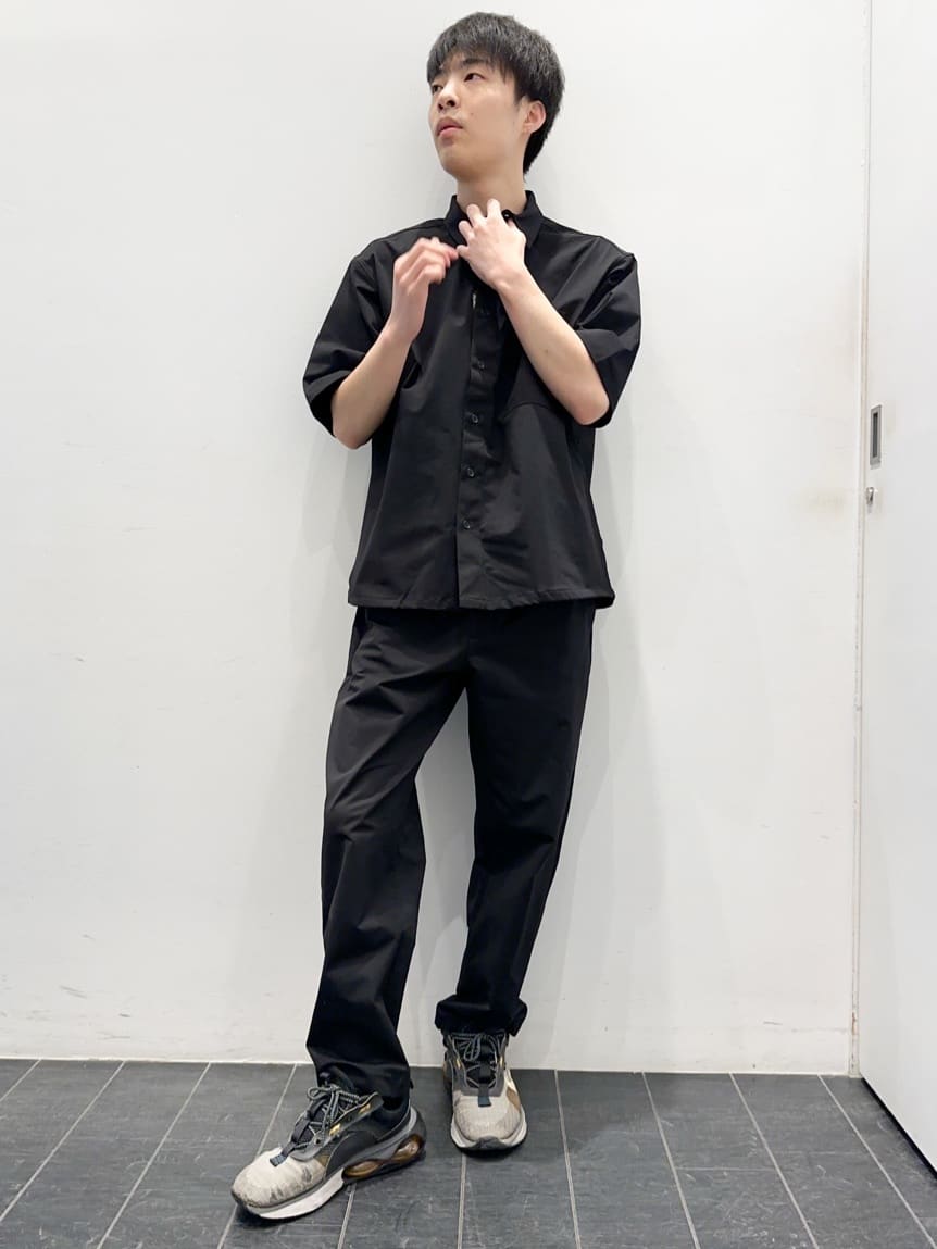 ちびちゃんさんの「THE SHOP TK｜◆パーフェクテックツイル5分袖シャツ【セットアップ可/吸水速乾/UVカット/アンチピリング】」を使ったコーディネート