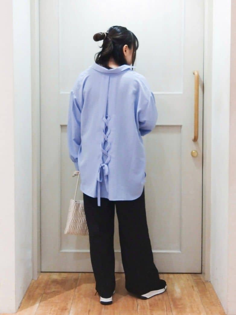 みーさんの「SHOO･LA･RUE｜◆【洗える/S-LL】色違いで揃えたい テレコリブタンクトップ」を使ったコーディネート